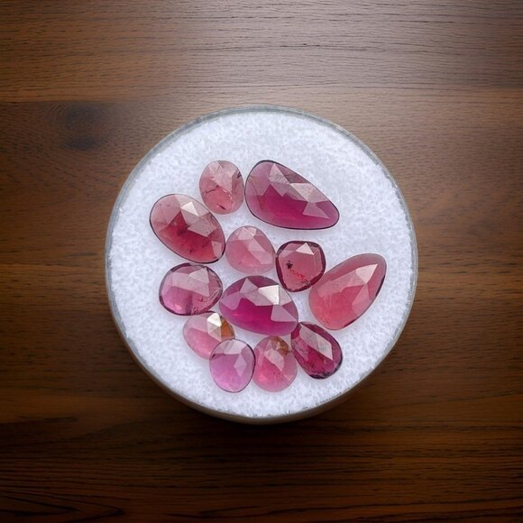18.50 carat Rhodolite Garnet - Rose Cut - Parcel - Picture 1 of 1